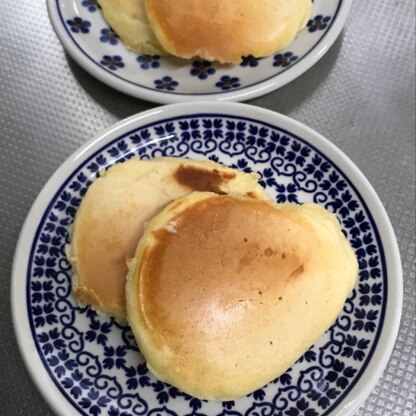 gomaちゃんこんにちは♪
おやつタイムにバターシミシミケーキちょうどぴったりのサイズで美味しかったです(^o^)
食べすぎてるこの頃ふっくらサイズも見慣れたヨ